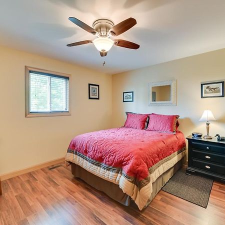 Kentucky Lake Getaway With Lookout Deck, Water View! New Concord Экстерьер фото