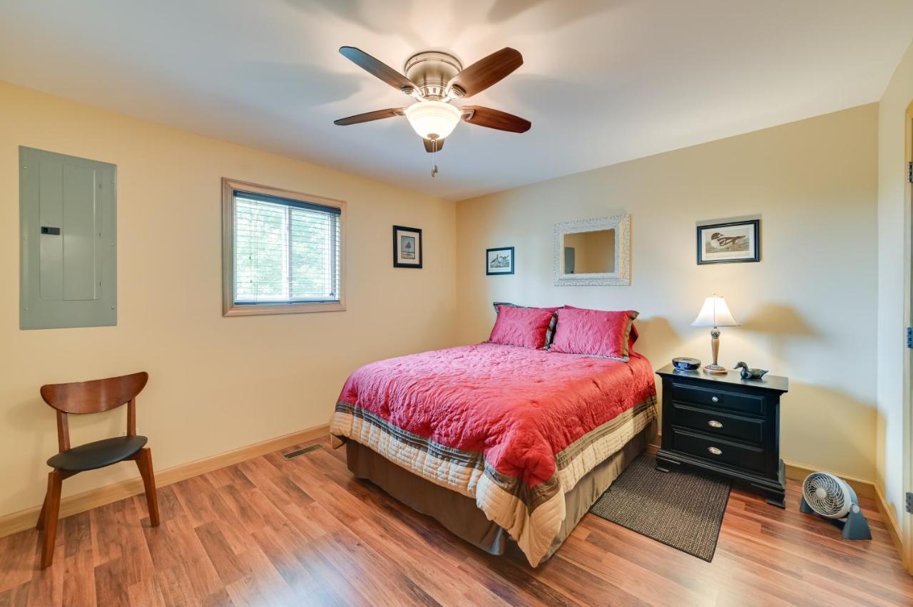 Kentucky Lake Getaway With Lookout Deck, Water View! New Concord Экстерьер фото