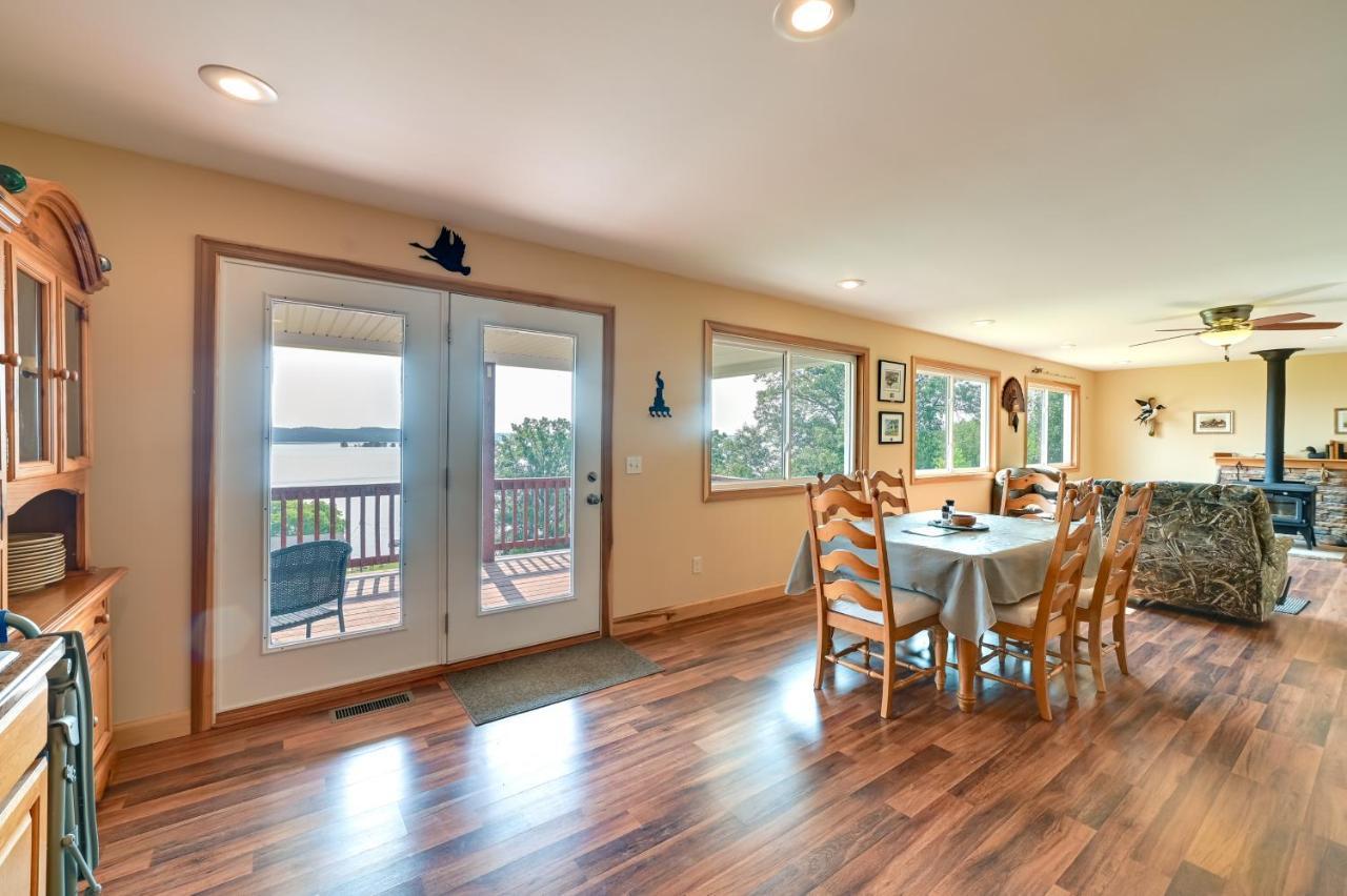 Kentucky Lake Getaway With Lookout Deck, Water View! New Concord Экстерьер фото