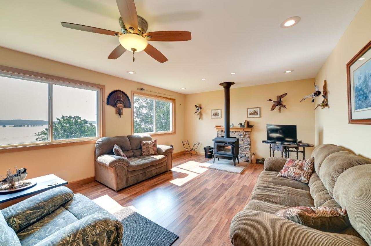 Kentucky Lake Getaway With Lookout Deck, Water View! New Concord Экстерьер фото