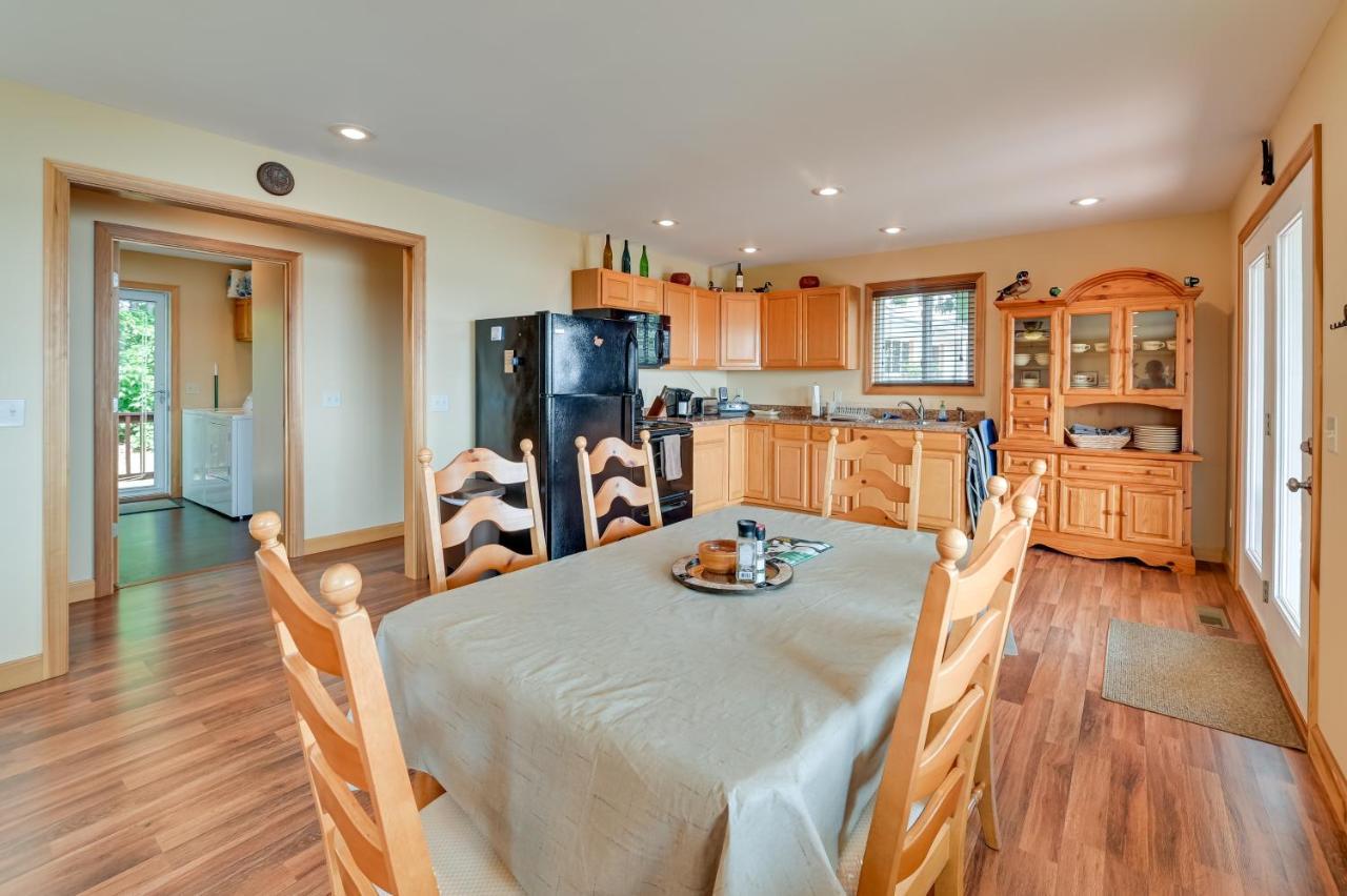 Kentucky Lake Getaway With Lookout Deck, Water View! New Concord Экстерьер фото