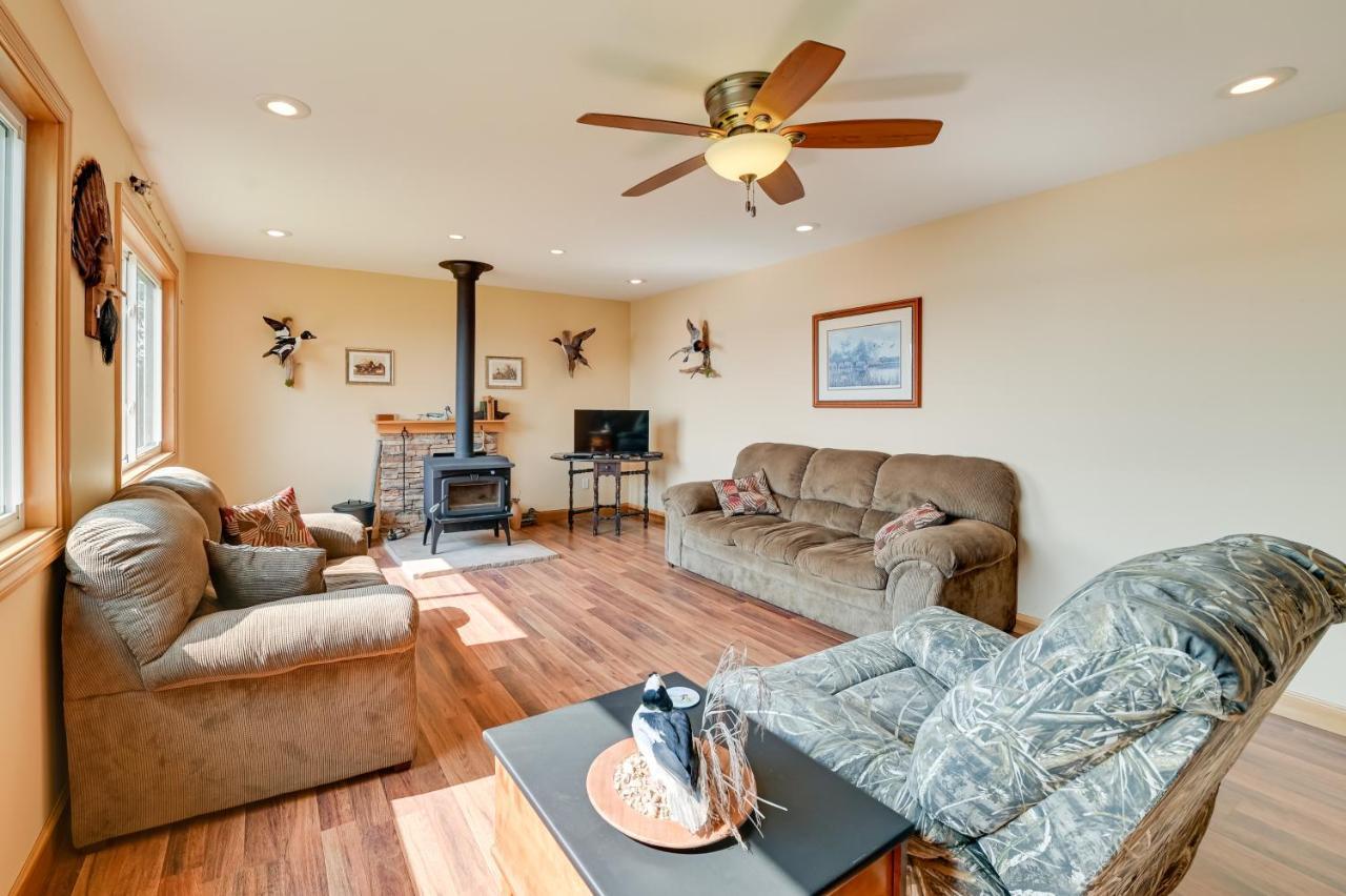 Kentucky Lake Getaway With Lookout Deck, Water View! New Concord Экстерьер фото