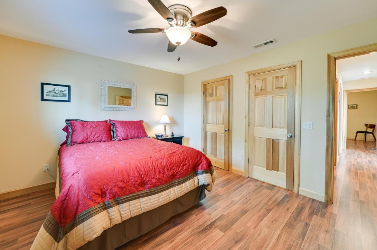 Kentucky Lake Getaway With Lookout Deck, Water View! New Concord Экстерьер фото